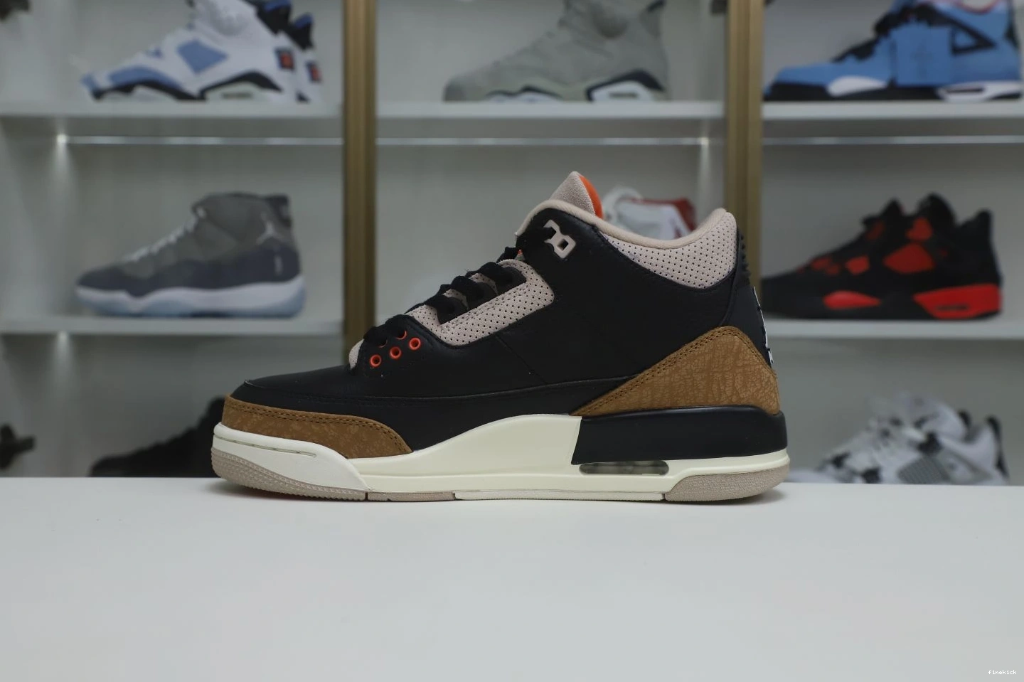 CEMENT DESERT JORDAN CT8532 AIR 3 1106